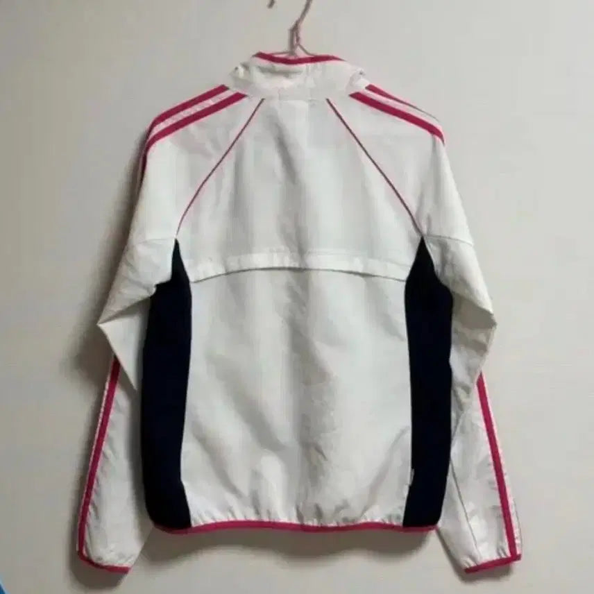[BUNJANG] Adidas White and Pink Windbreaker Jacket / 아디다스 흰핑 배색 바람막이 자켓