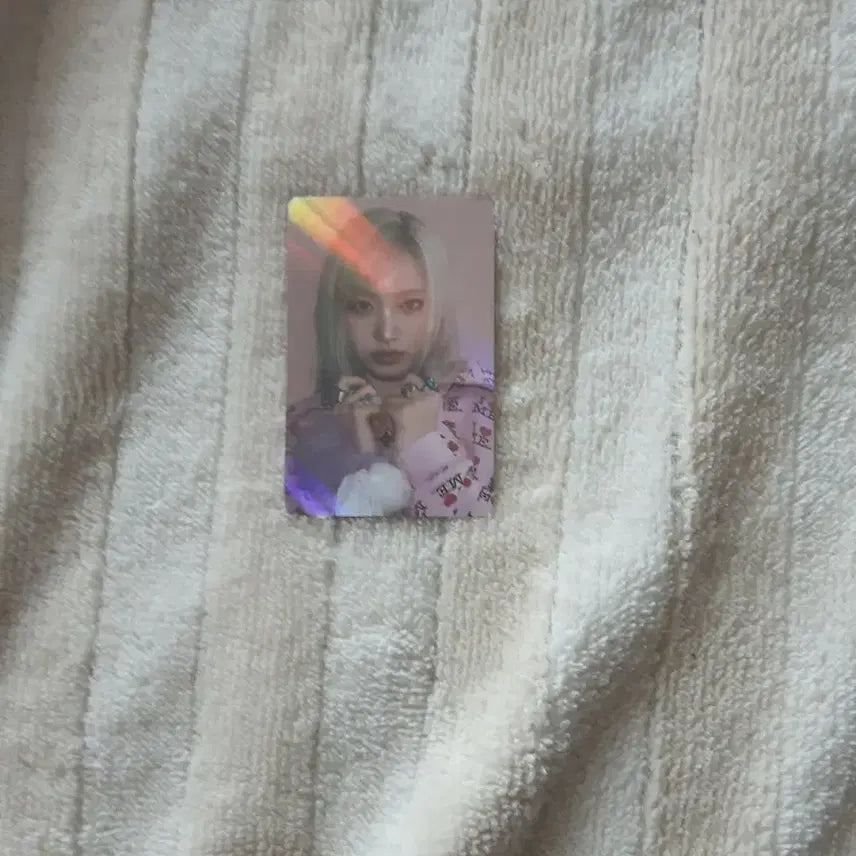 아이브 엠파시 홀로그램 특전