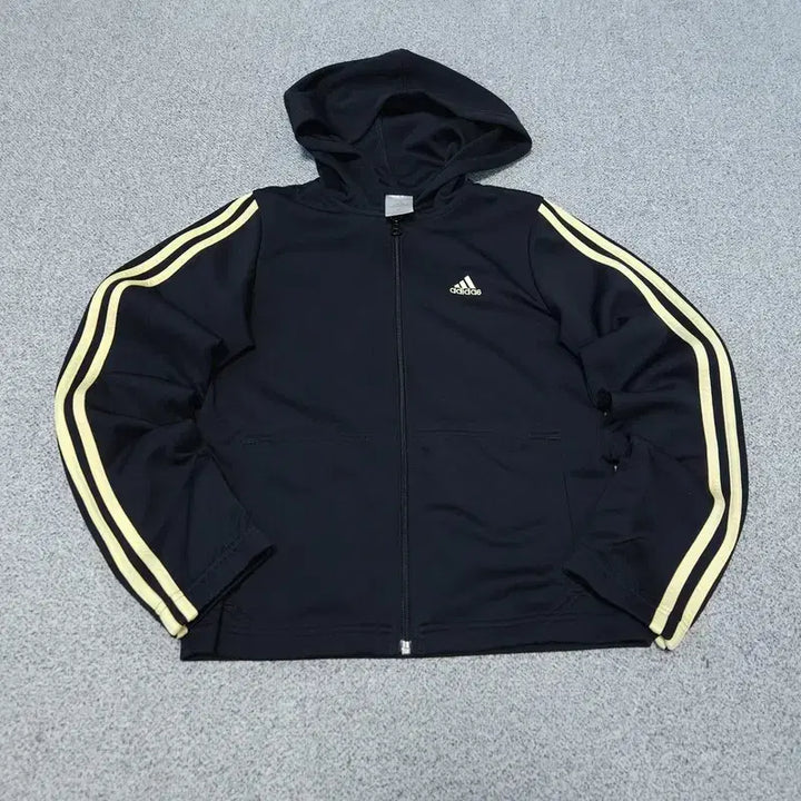 [BUNJANG] Adidas Hooded Zip-Up Jacket / [85] 아디다스 후드집업