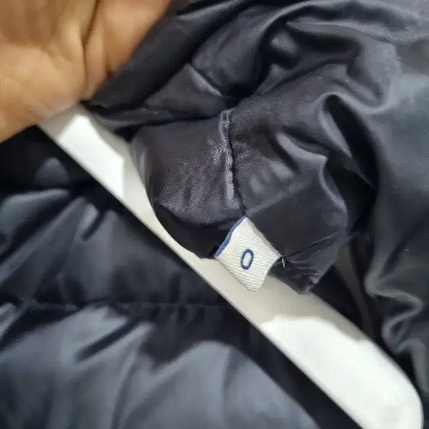 [BUNJANG] Moncler Lightweight Padded Vest / 몽클레어 경량패딩조끼