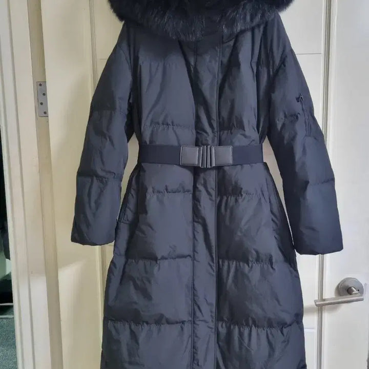 [SOLD OUT] DEWL 후드 퍼 롱패딩 블랙