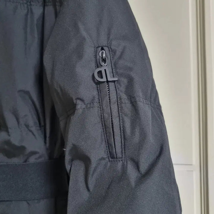 [SOLD OUT] DEWL 후드 퍼 롱패딩 블랙