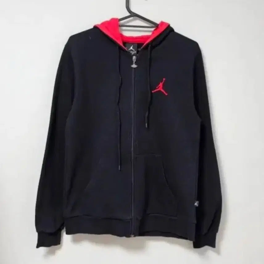 [BUNJANG] Jordan Black/Red Hooded Zip-up / 조던 블랙/레드 후드집업
