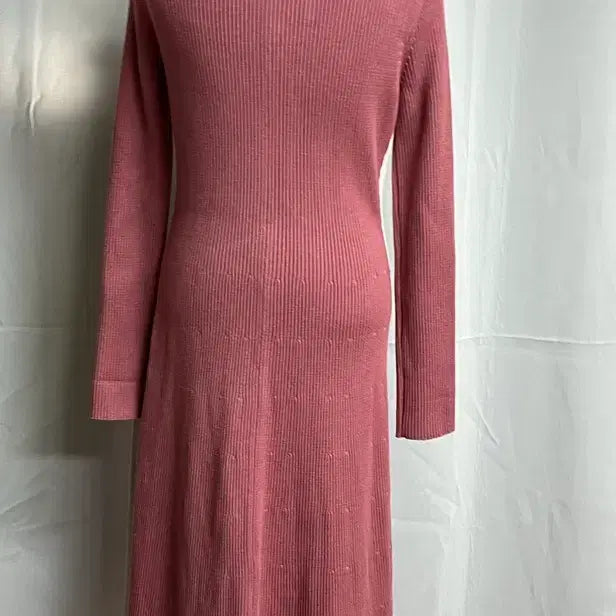 [BUNJANG] Minimum Ribbed Knit Long Dress / 미니멈 사선 버튼 포인트 골지 니트 롱 원피스