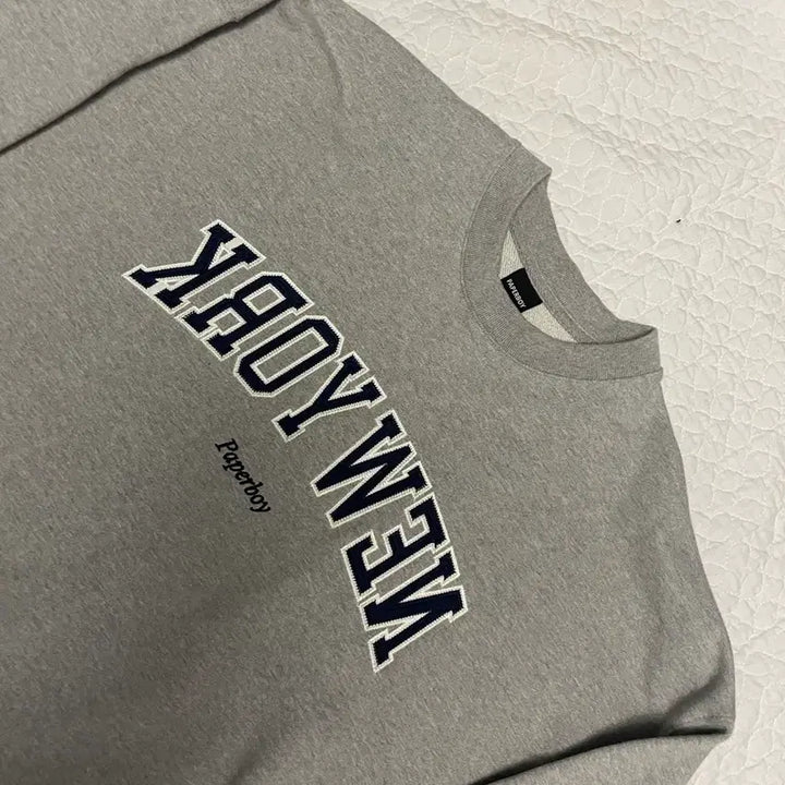 [BUNJANG] Paper Boy New York Sweatshirt XL / 페이퍼보이 paper boy 뉴욕 맨투맨 xl