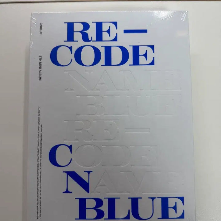 CNBLUE 씨엔블루 8집 미니앨범 CD
