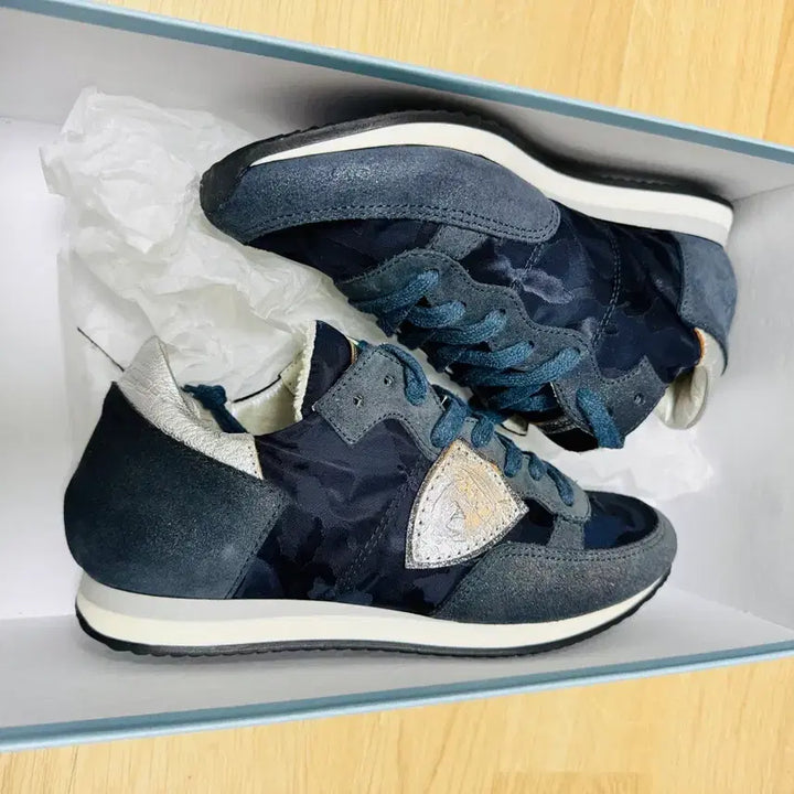[BUNJANG] Philippe Model Tropez Bassa Blue Camouflage Sneakers / (정품)필립모델 트로페즈 바사 블루 카모플라주 여성 신발 팝니다