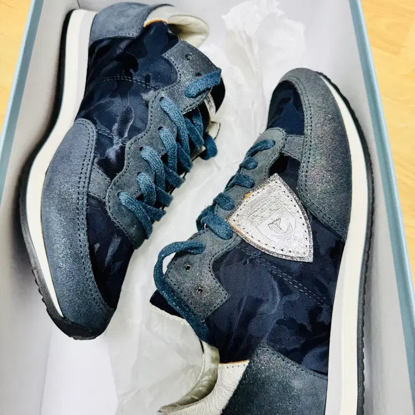 [BUNJANG] Philippe Model Tropez Bassa Blue Camouflage Sneakers / (정품)필립모델 트로페즈 바사 블루 카모플라주 여성 신발 팝니다