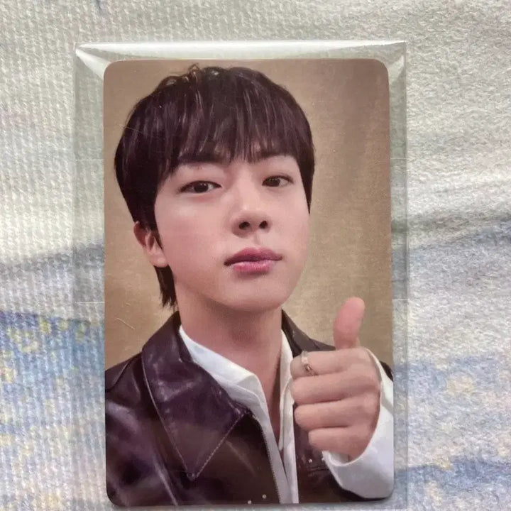 방탄소년단 진 'Happy' 쇼케이스 위버스 트레이딩 카드