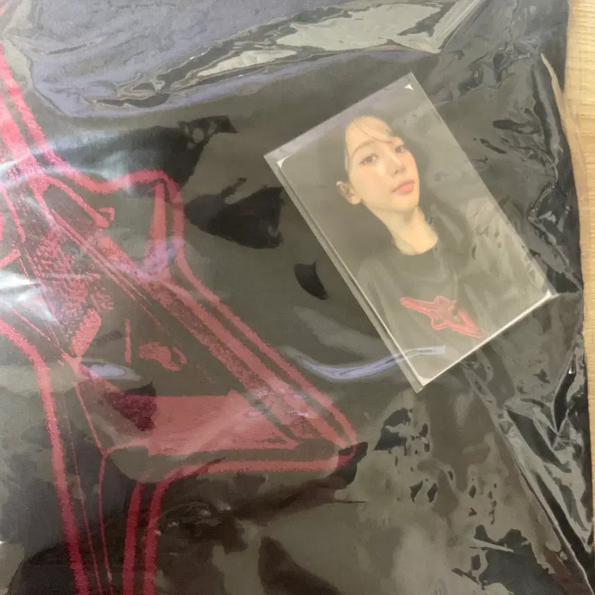 에스파 카리나 리치맨 롱 긴팔 티셔츠 포카 포토카드 미개봉