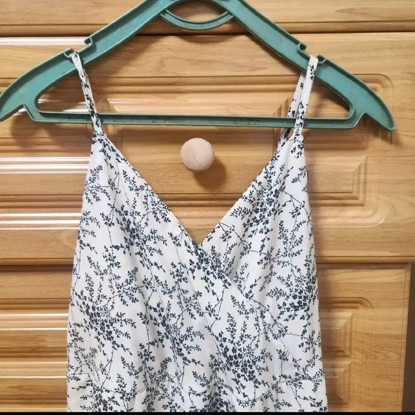 [BUNJANG] Floral Print Sleeveless Dress / 꽃무늬 나시 원피스