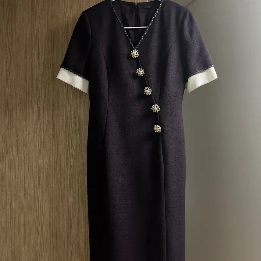 [BUNJANG] Zigot Midi Dress / 지고트 원피스