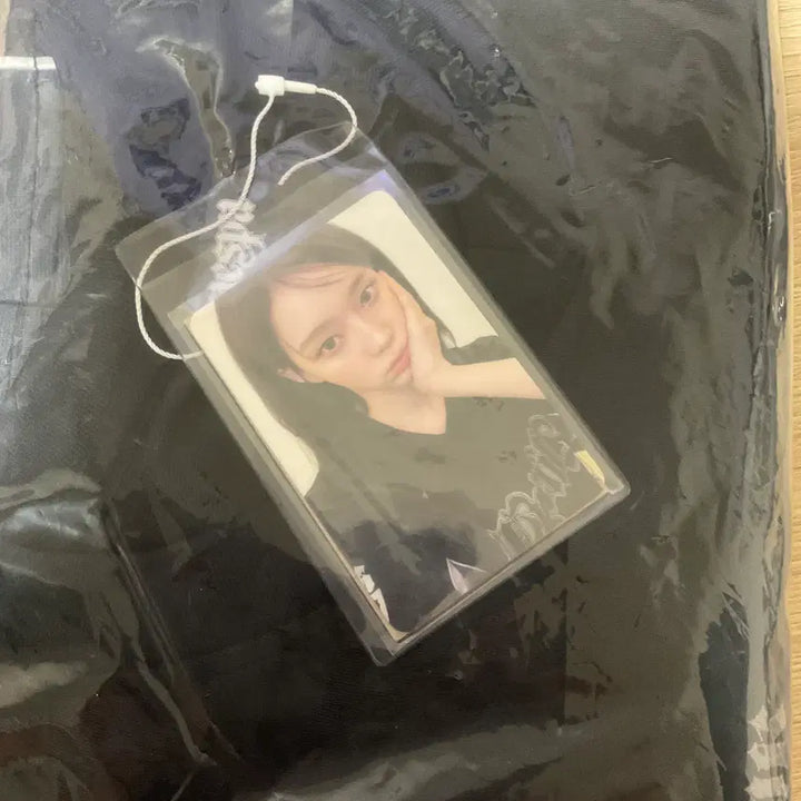 에스파 윈터 더티워크 티셔츠 포카 포토카드 미개봉