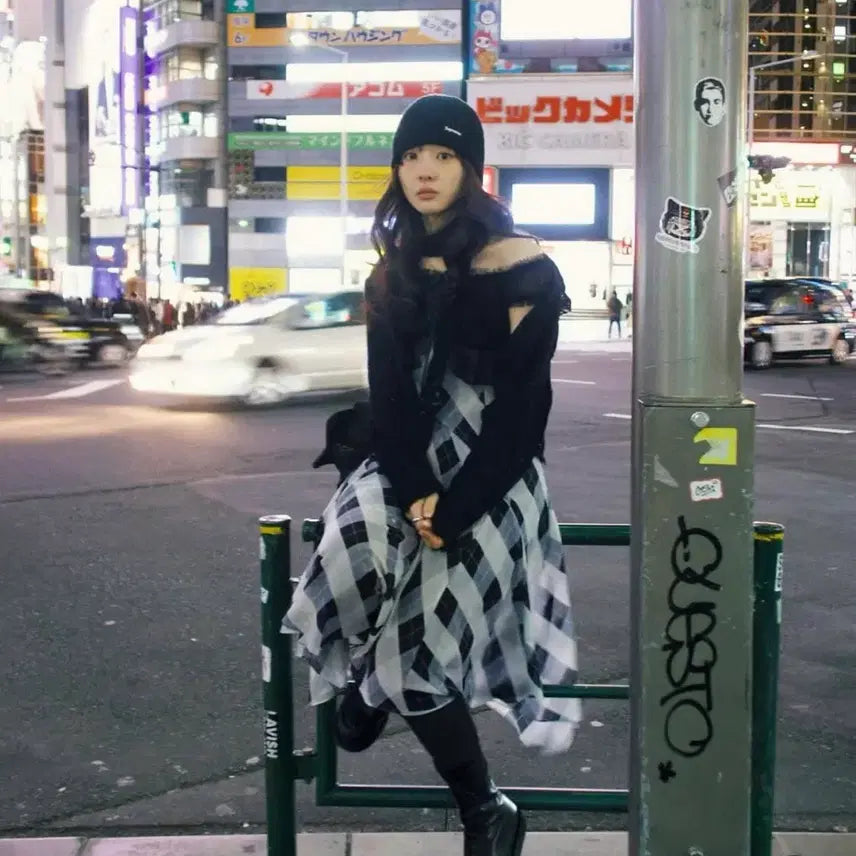 [BUNJANG] Pleats 81 Lace Black Dress / 플레따 81 레이스 언발 쉬폰 블랙 드레스