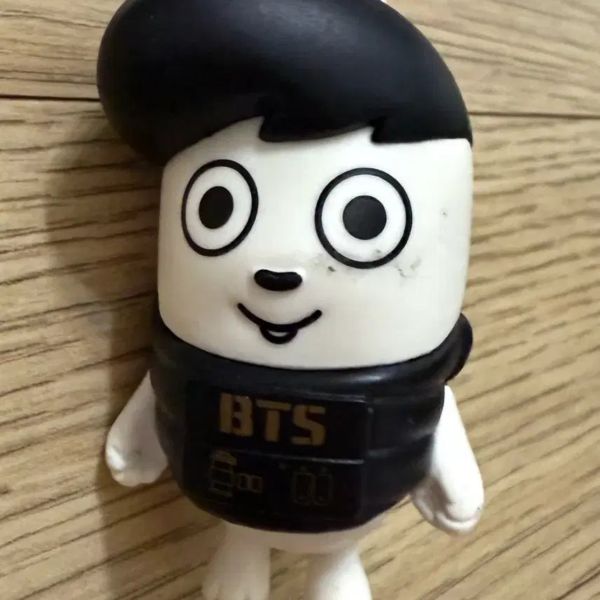 방탄소년단 정국 힙합몬스터 6cm 피규어