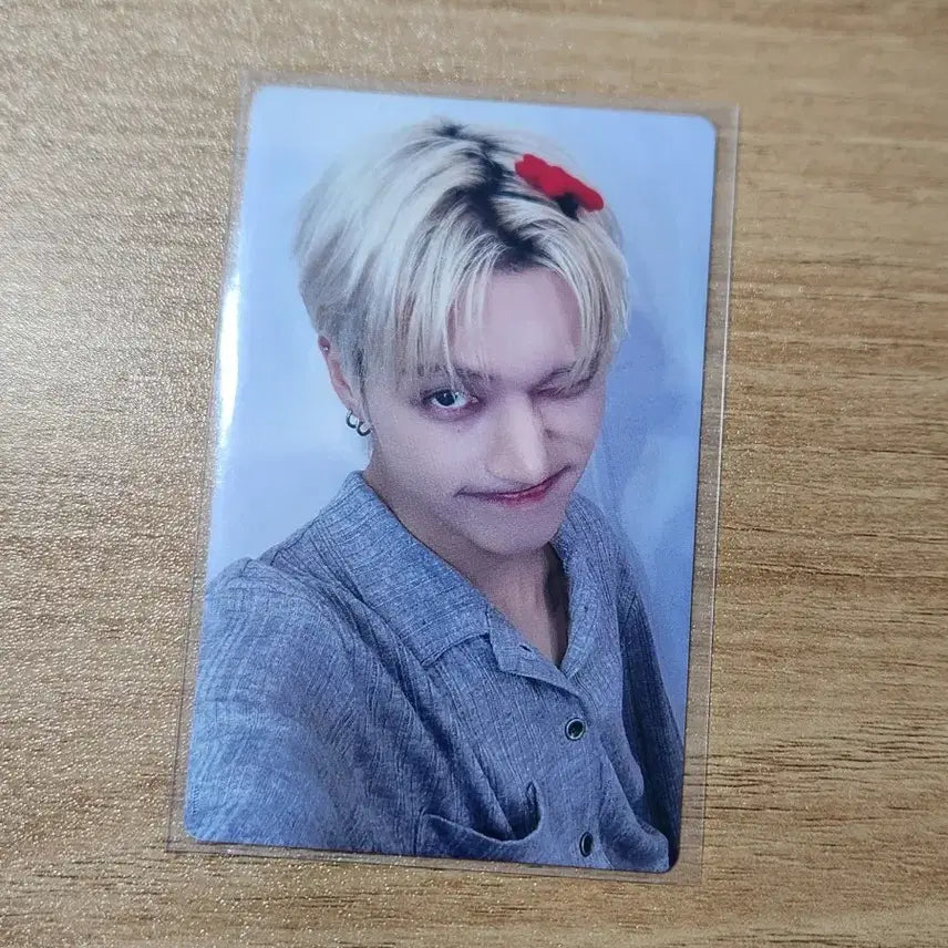 ATEEZ 에이티즈 우영 포카 GOLDEN HOUR 빠직 점프업