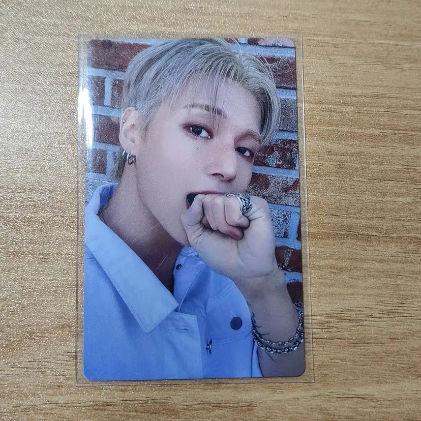 ATEEZ 에이티즈 우영 포카 GOLDEN HOUR 주먹앙 점프업