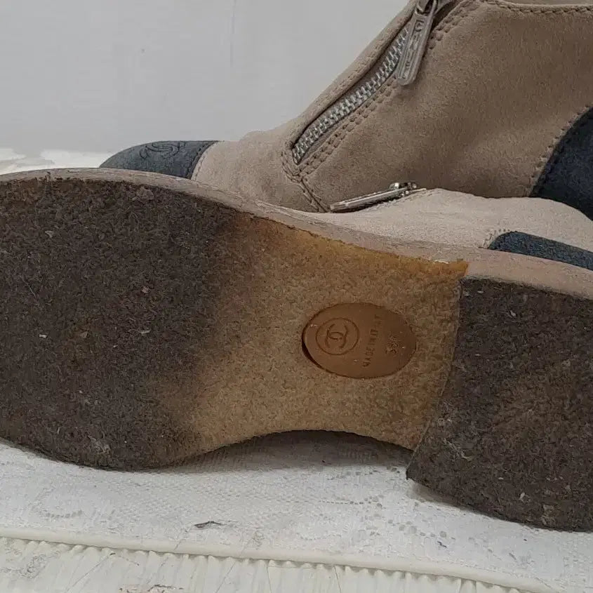[BUNJANG] Chanel Ankle Boots 38 / 샤넬 발목쎄무부츠 38