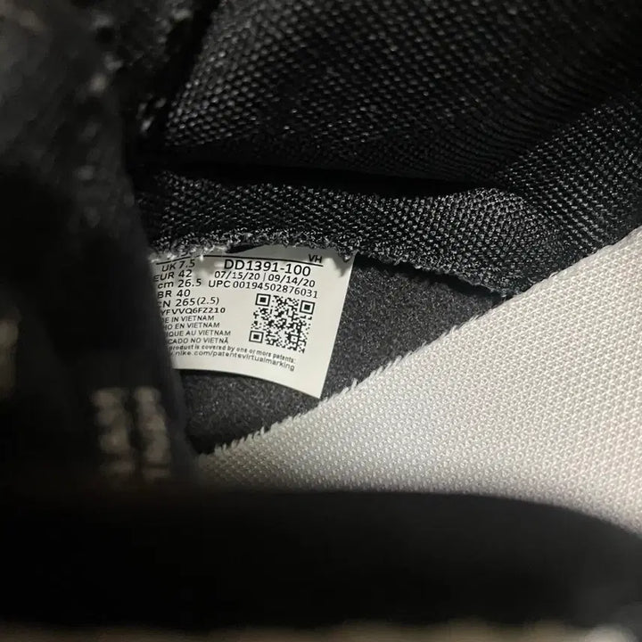 [BUNJANG] Nike Dunk Low Black/White / 나이키 덩크 로우 블랙/화이트