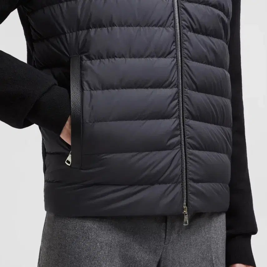 [BUNJANG] Moncler Knit Padded Jacket Black / [당일배송/S등급] 25FW 몽클레어 니트패딩 캐시미어 블랙와펜