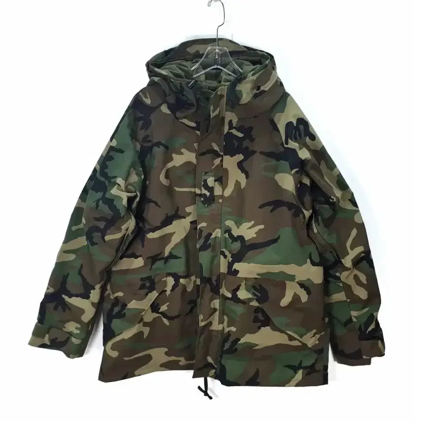 [BUNJANG] US Military ECWCS Gen 1 Gore-Tex Woodland Jacket - Large Regular / 미군 고어텍스 ecwcs 자켓 1세대 우드랜드 라지 레귤러