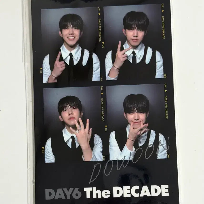 데이식스 더 데케이드 초판 특전 도운 네컷 미개봉