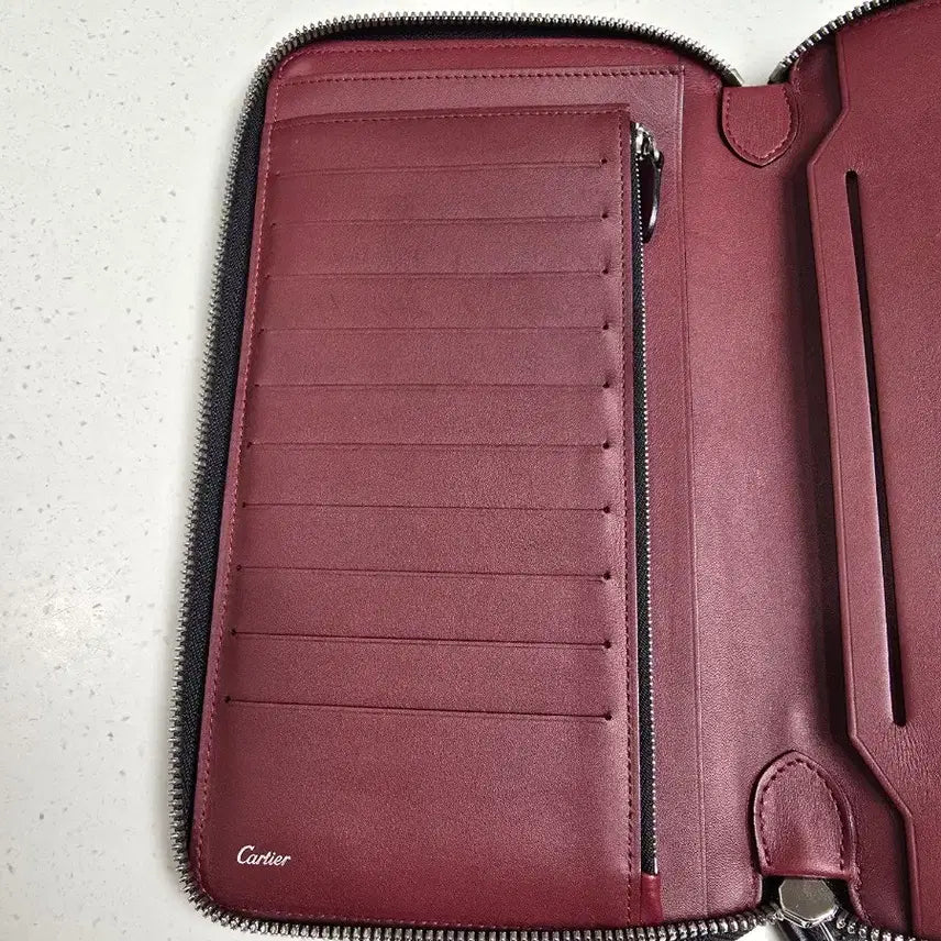 [BUNJANG] Cartier Black Clutch Wallet / 까르띠에 블랙 클러치 겸 지퍼 장지갑 / 판매