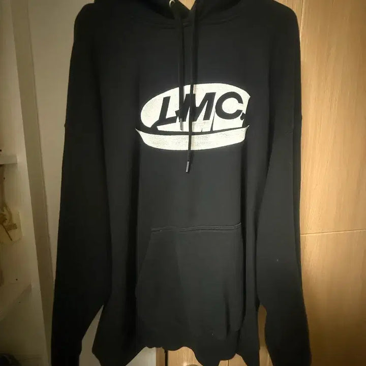 [BUNJANG] LMC Black Hoodie (L Size) / LMC 블랙 후드티 L사이즈