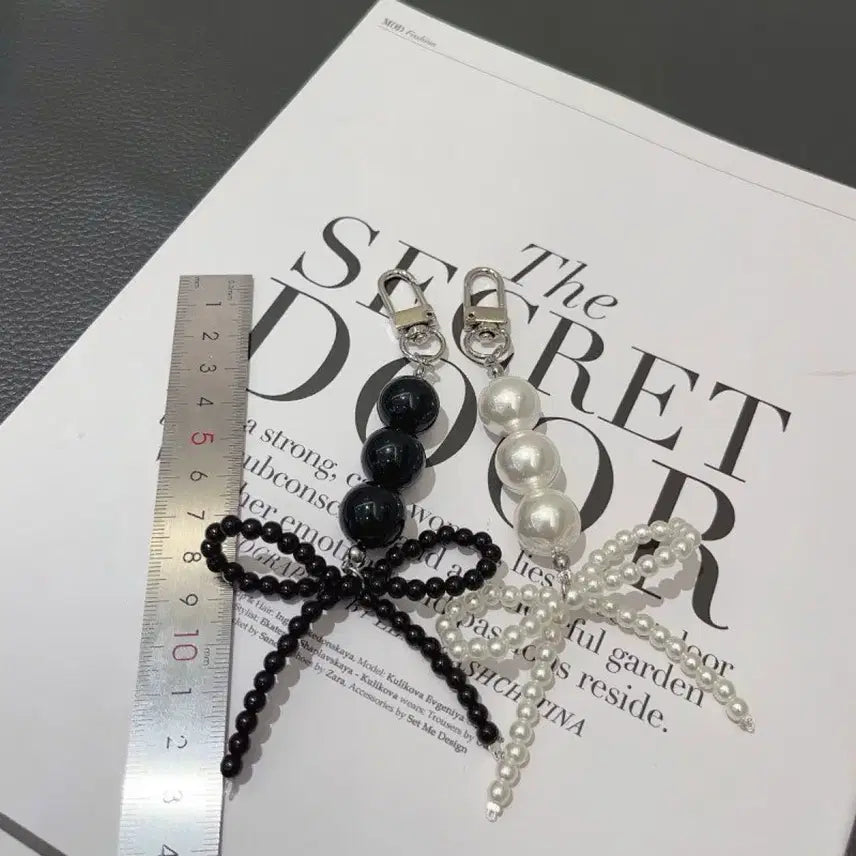 [BUNJANG] Unused Ribbon Keyring / (미사용)진주 리본 키링(가계의 키링 전부 만원 3개)