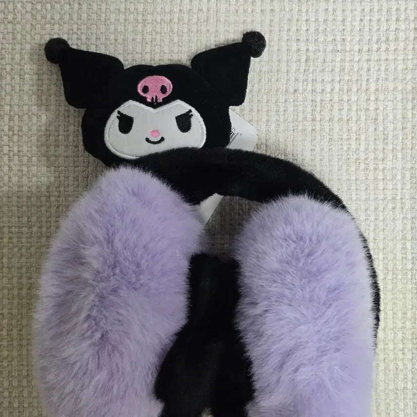 [BUNJANG] Sanrio Kuromi Earmuffs / 산리오 쿠로미 귀마개 새상품