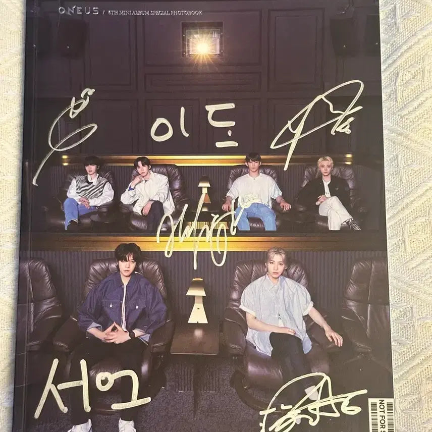 원어스 ONE US 친필 싸인앨범