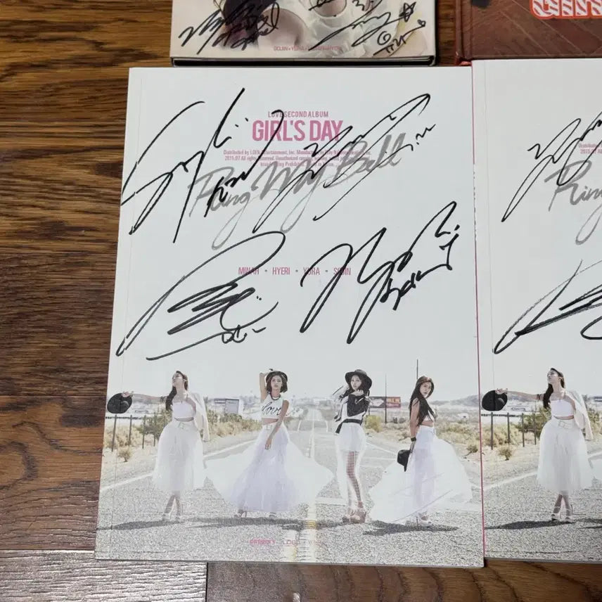 걸스데이 링마벨 단체 싸인앨범