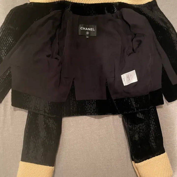 [SOLD OUT] 샤넬 자켓 샤넬 벨벳 자켓 코듀로이 P73311 34