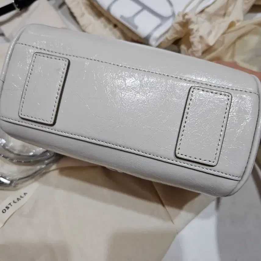 [BUNJANG] OSTKAKA Tote Bag / 오스트카카 가방