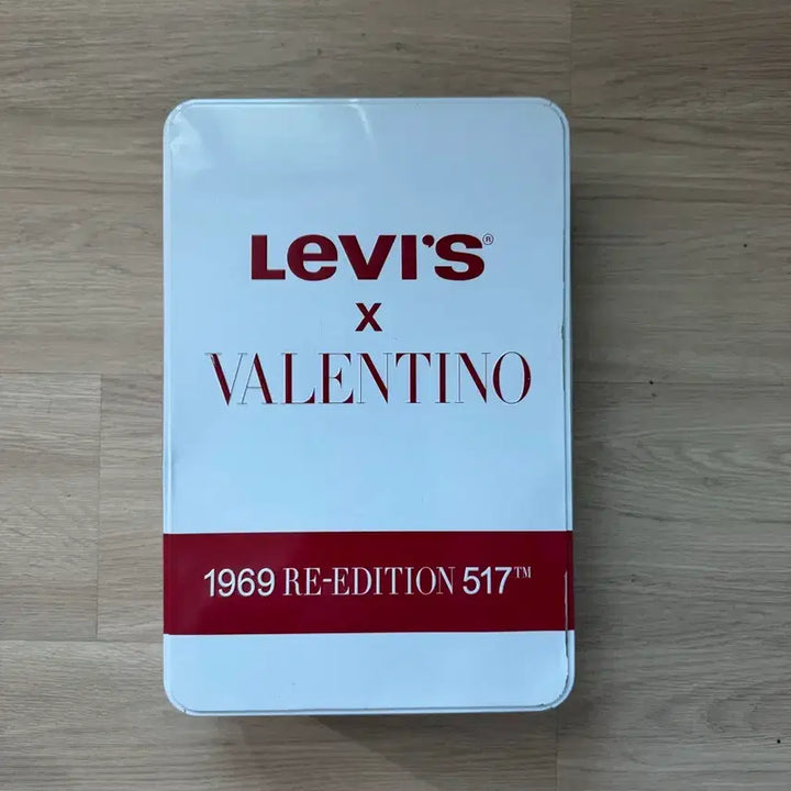 [BUNJANG] Levi's x Valentino 517 (27) / 귀한 레어템 리바이스 x 발렌티노 517 (27) 판매
