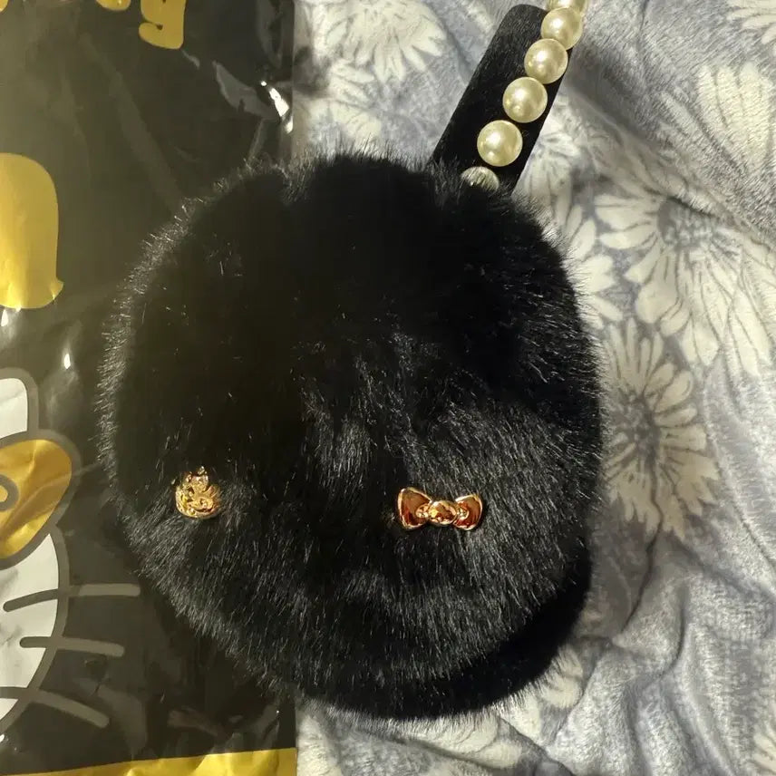 [BUNJANG] Tbh Hello Kitty Earmuffs / Tbh 키티 귀마개 귀도리 tbh 헬로키티 귀마개 귀도리