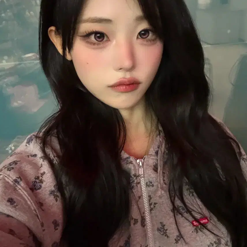 qwer 히나 폴라로이드