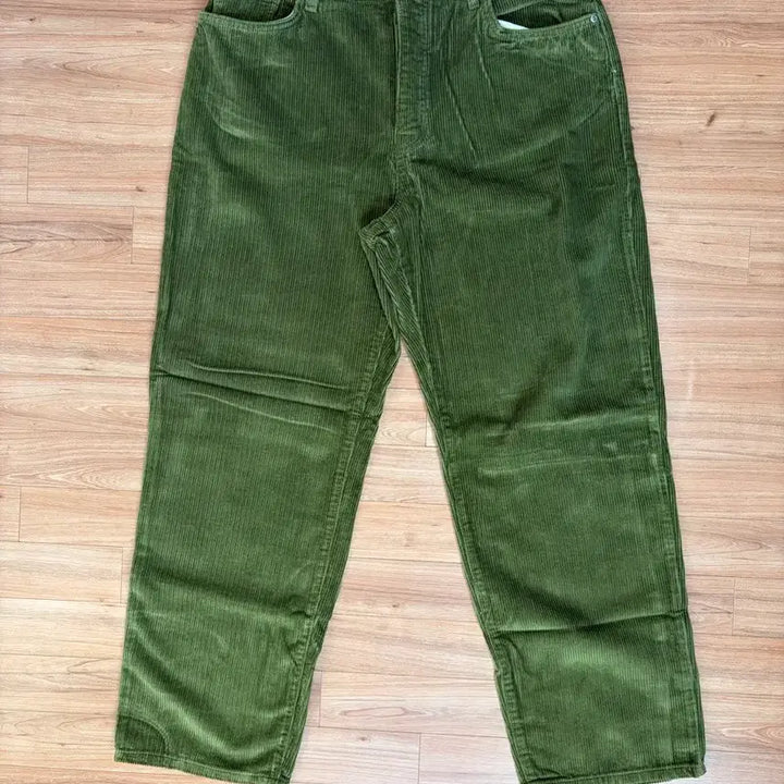 [BUNJANG] Stussy Corduroy Big Ol' Jean Olive Pants / [34] 스투시 코듀로이 빅 올 진 올리브