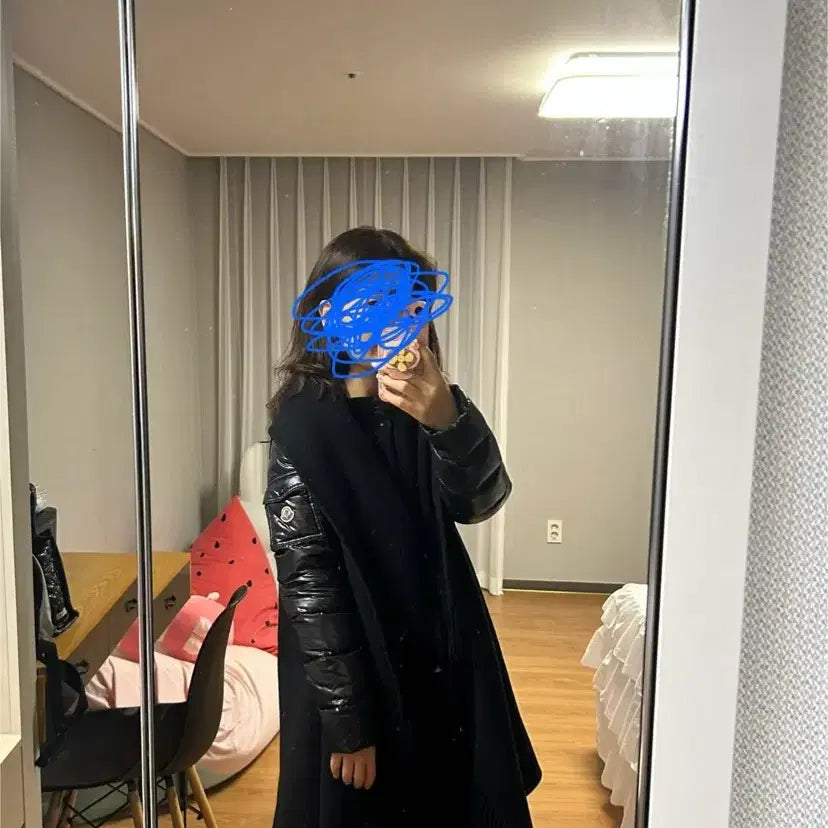 [BUNJANG] Moncler Mantella M Cape Style Padded Jacket / 몽클레어 만텔라 M (숄 패딩)