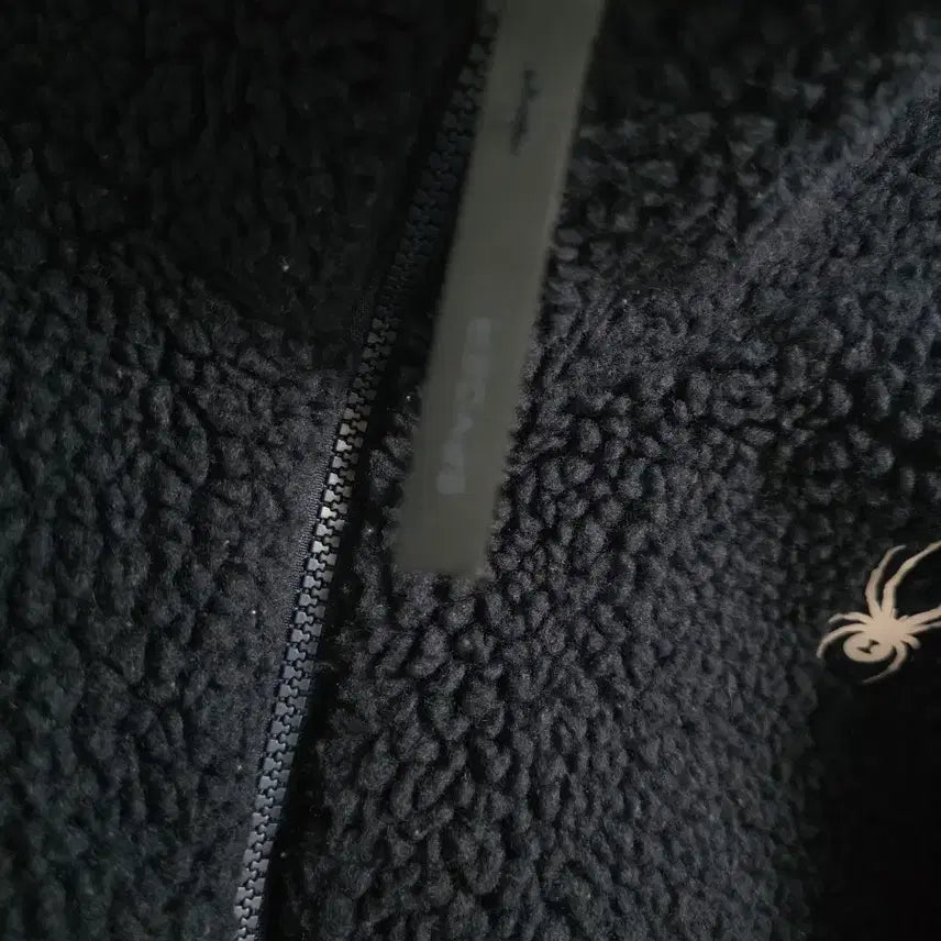 [BUNJANG] Spider Fleece Puff Jumper Women's Size S / 스파이더 플리스 뽀글이 점퍼 여자S