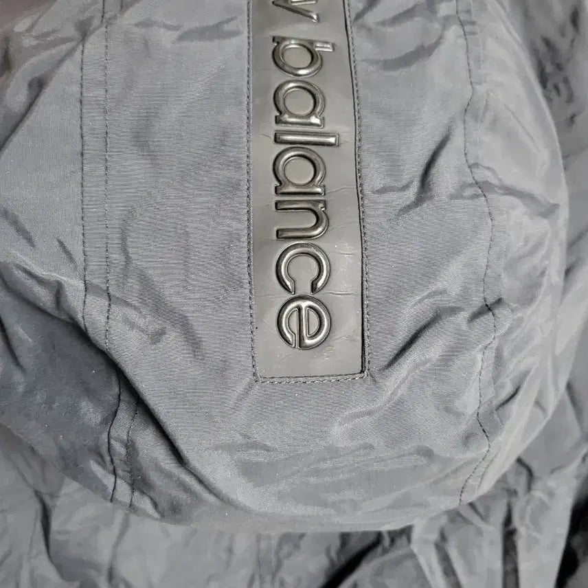 [BUNJANG] New Balance Women's Goose Down Puffer Jacket Size 85 / 뉴발란스 여성 거위털 패딩 85사이즈