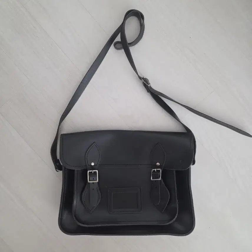 [BUNJANG] JACHEL Leather Shoulder Bag Black / 자첼 레더백 가죽  숄더백 블랙 검정