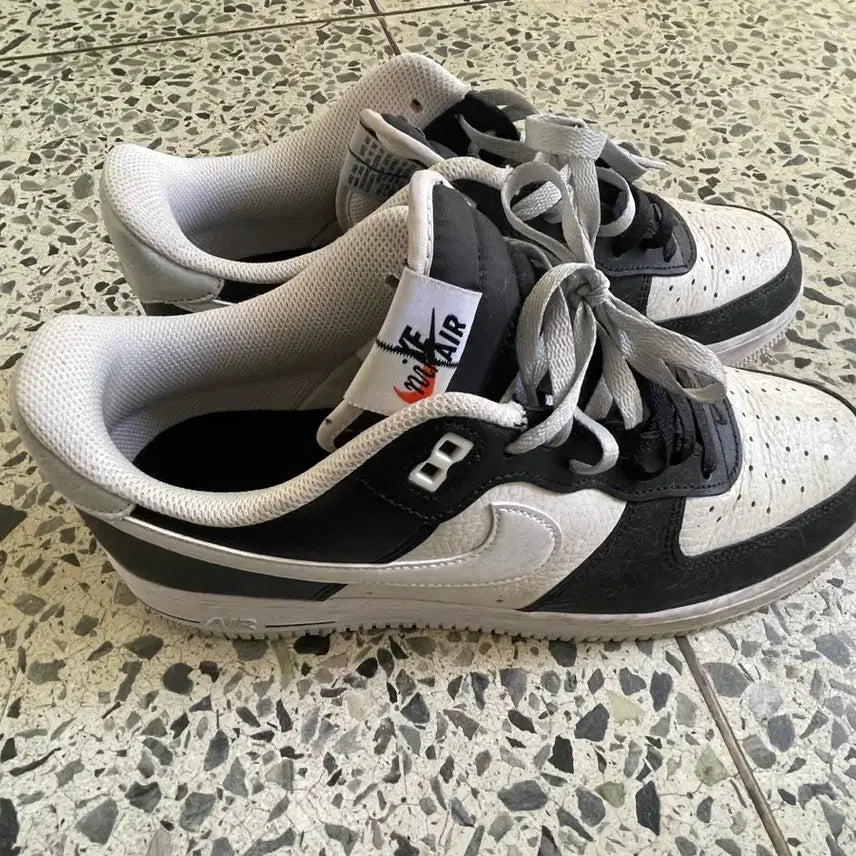 [BUNJANG] Nike FD2592-002 Sneakers / 나이키 운동화 fd2592-002