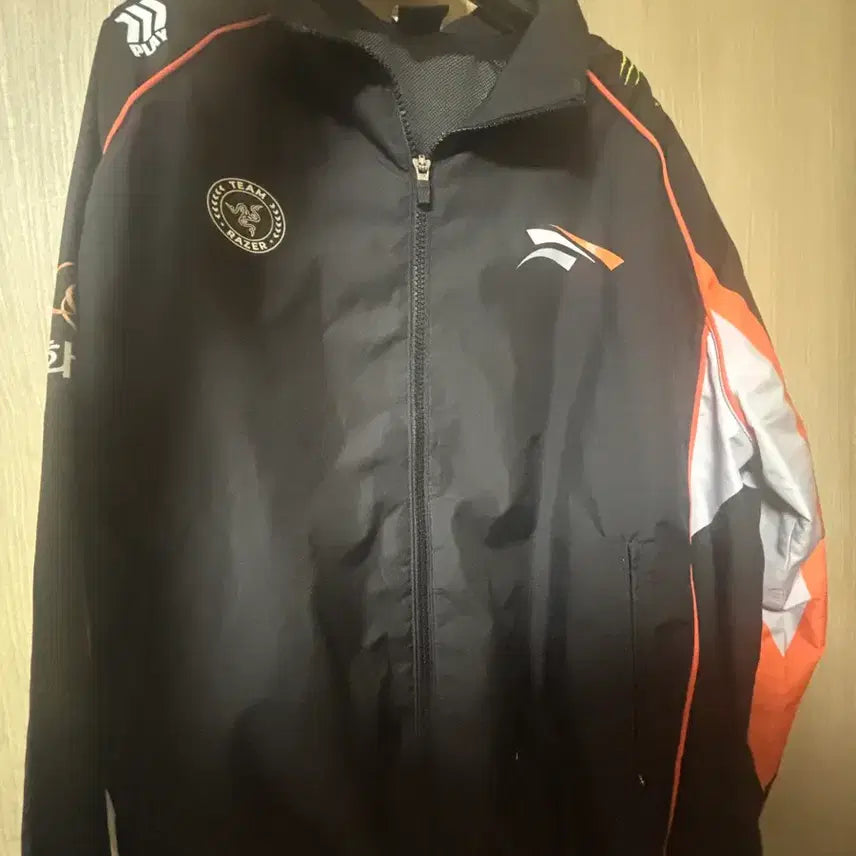 [BUNJANG] HLE Zeus Choi Woo-je 95 Size Spring Uniform Jacket / 25 HLE 한화생명 제우스 최우제 95 사이즈 스프링 유니폼 자켓 양도