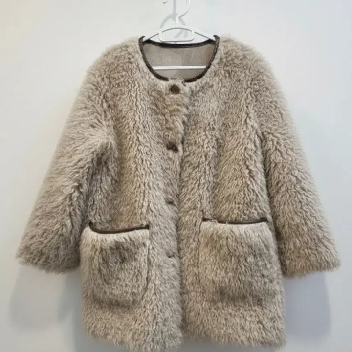 [BUNJANG] Anderson Beige Faux Fur Jacket / 언더슨 파이핑 퍼자켓 - 베이지 (정가20만원대)