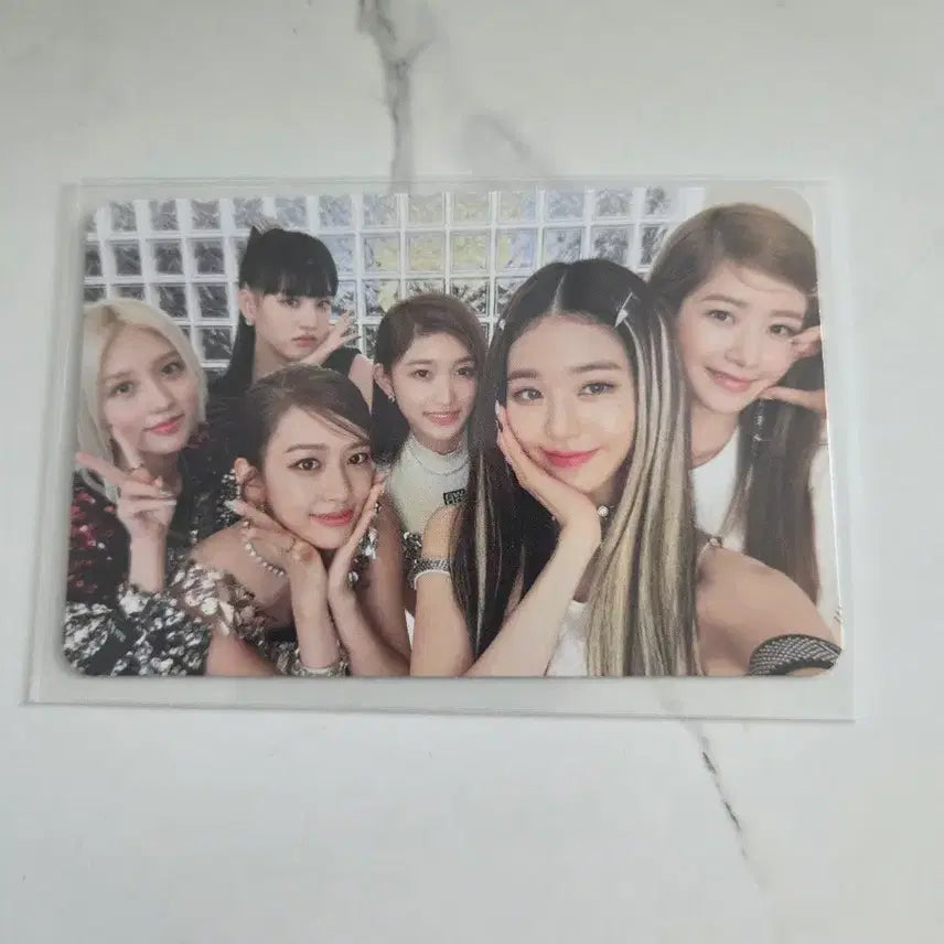 아이브 에프터라이크 단체 스스퀘