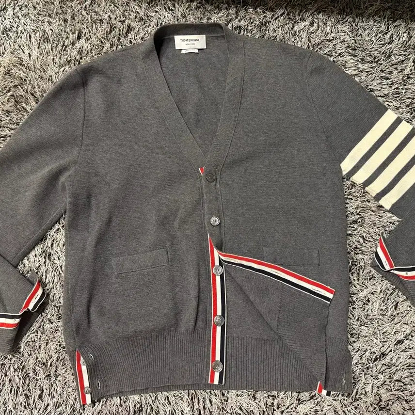 [SOLD OUT] 톰브라운 밀라노 스티치 가디건 그레이 2size