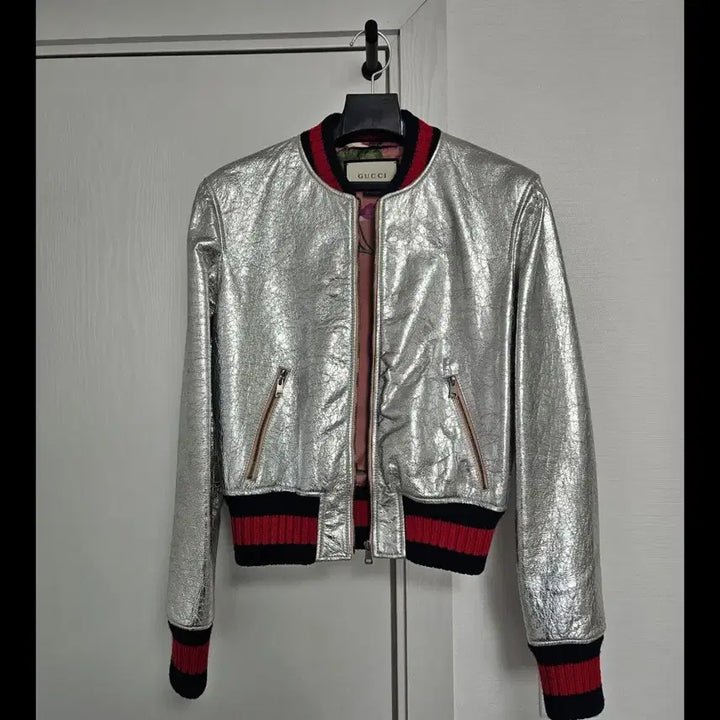 [BUNJANG] Gucci Leather Jacket (Silver) / 구찌 메탈실버 양가죽자켓 새상품급 팝니다!! 너무 예쁜 아이템!