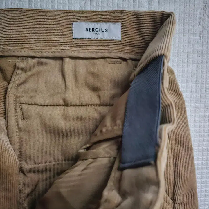 [BUNJANG] Sergio Corduroy Pants / 세르지오 코듀로이 팬츠