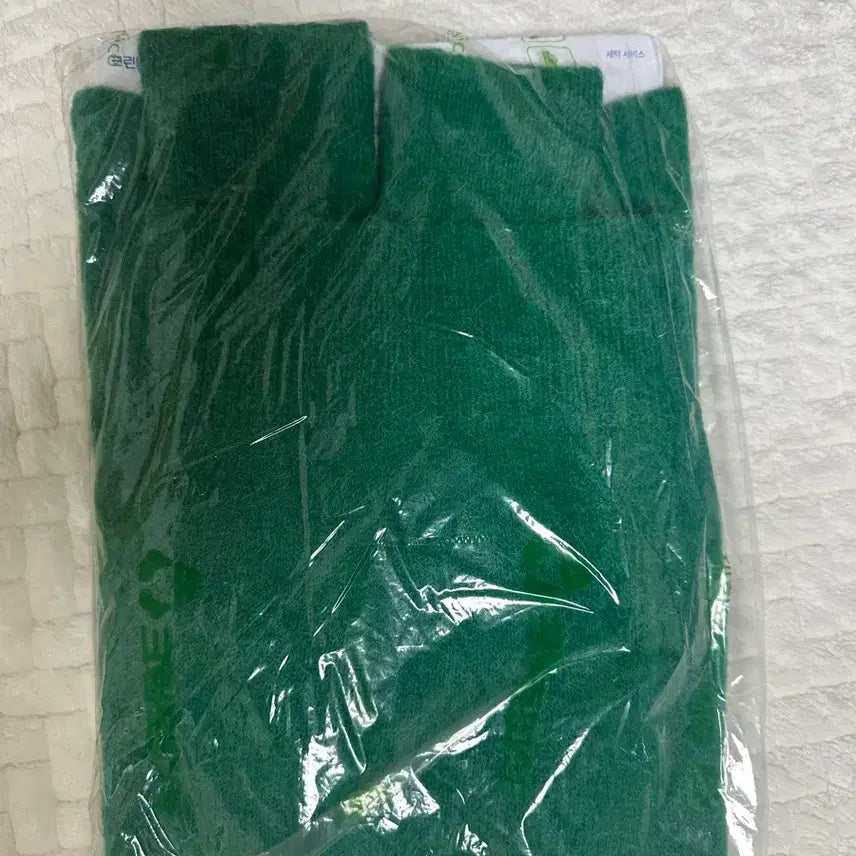[SOLD OUT] 파티수 알파카 폴라 니트 그린컬러